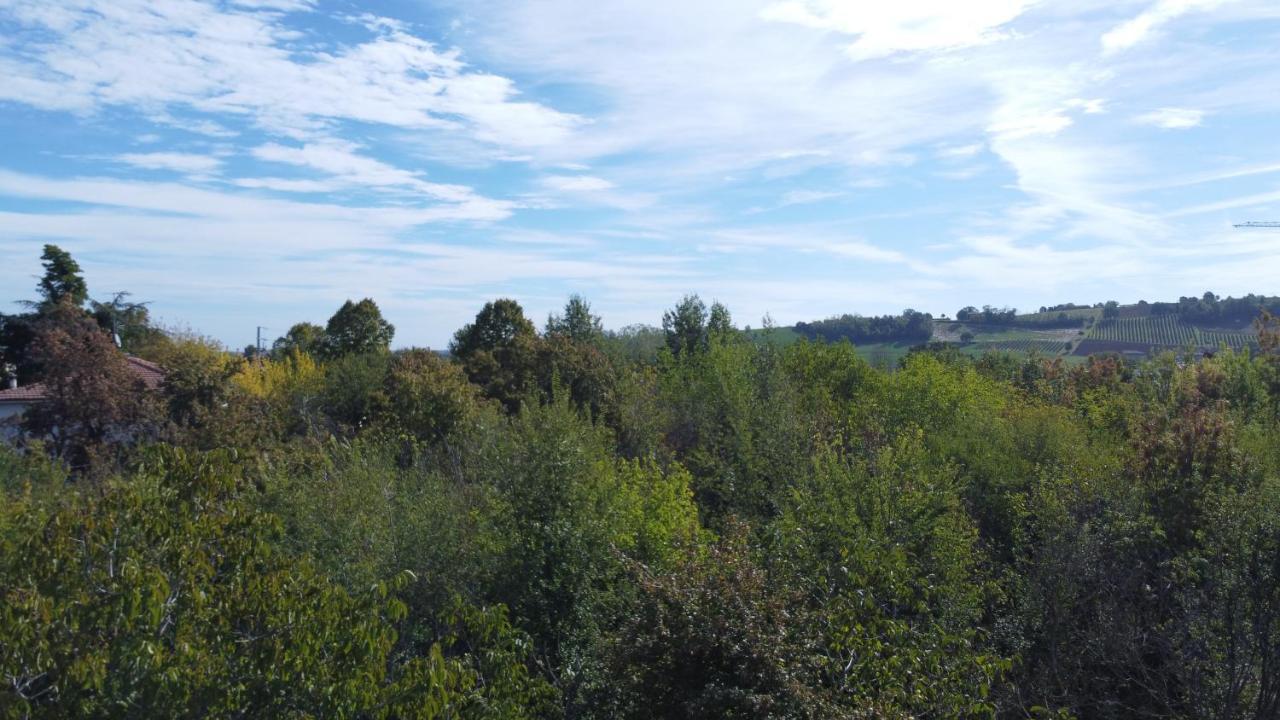 Villa Ferrari Oriella Solignano Nuovo Luaran gambar