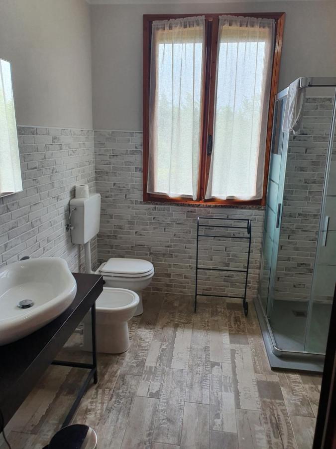 Villa Ferrari Oriella Solignano Nuovo Luaran gambar